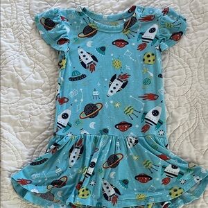 Posh Peanut' Space Print Flutter Sleeve Dress - Blue